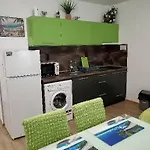 Path Ways To The Sea -пътека към морето Apartmán